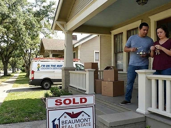 Should You Change Your Locks in Beaumont After Moving in?
